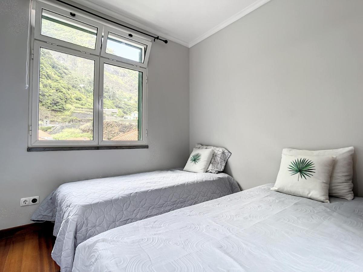 Amarelo Apartment By Atlantic Holiday Sao Vicente  Bagian luar foto